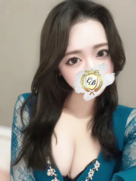 泉アヤノの写真2枚目