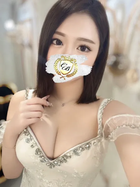 泉アヤノの写真2枚目
