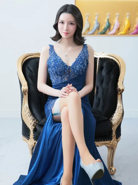 エリザベスの写真2枚目