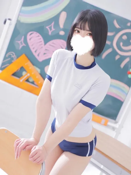 青葉こはるの写真2枚目