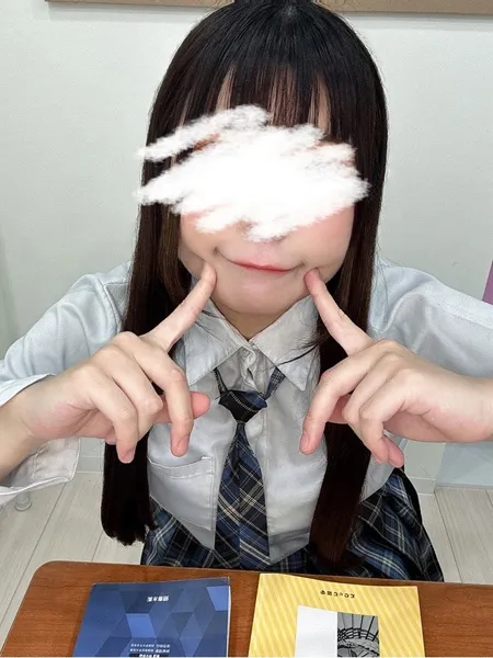 豊川あおいの写真2枚目