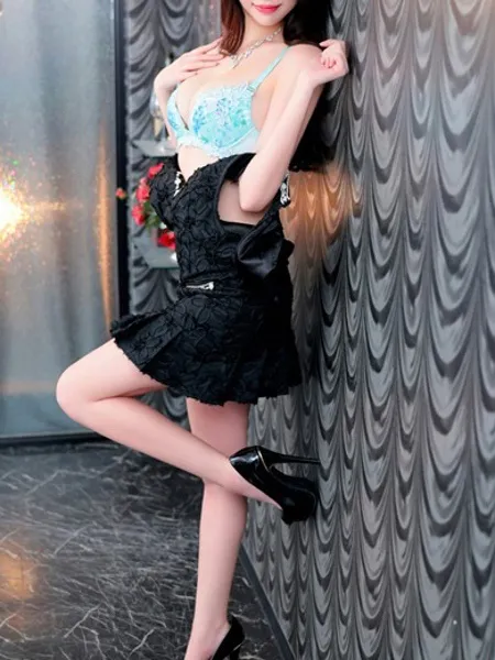 悠里【ユリ】の写真4枚目