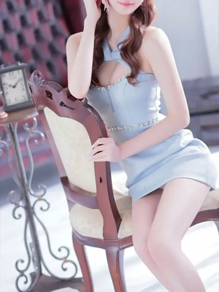 YURIA【ユリア】の写真2枚目