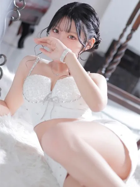 朝比奈やえの写真5枚目