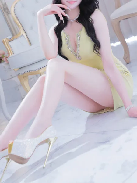 宝城みかりの写真2枚目