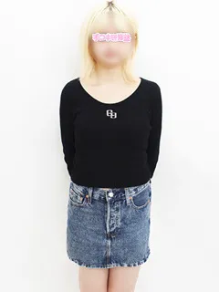佐藤みりあの紹介写真