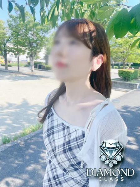 瑛莉那の写真2枚目