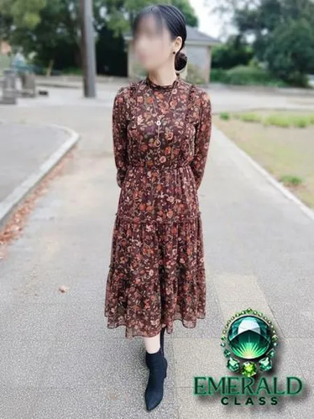 深田【エメラルド】の写真5枚目