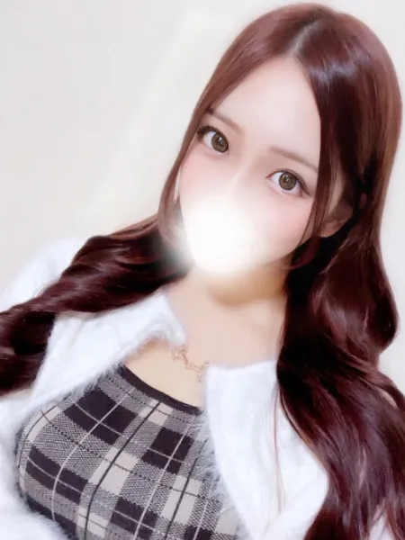 坂井みるの写真1枚目