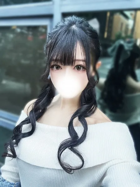 一色まうの写真1枚目