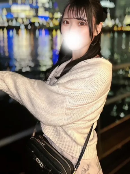桐野さくの写真1枚目