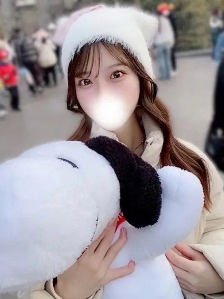 持田あいの写真1枚目