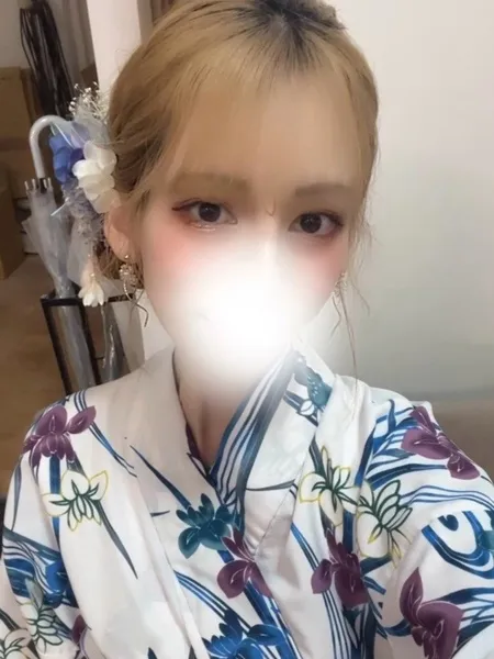 愛瀬れんの写真1枚目