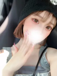 美鈴るう/24歳 - (ブルーバード)