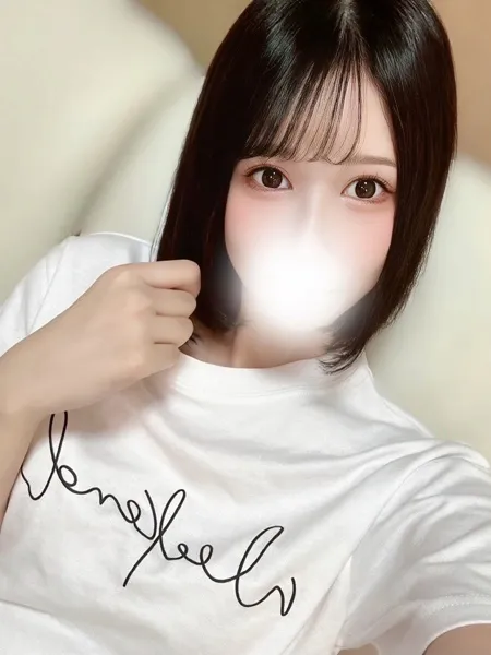 伊吹ろあの写真1枚目