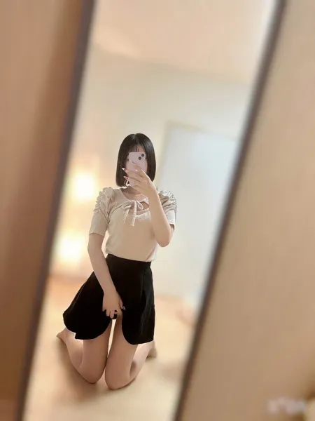 伊吹ろあの写真3枚目