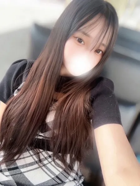 津城みゆなの写真2枚目