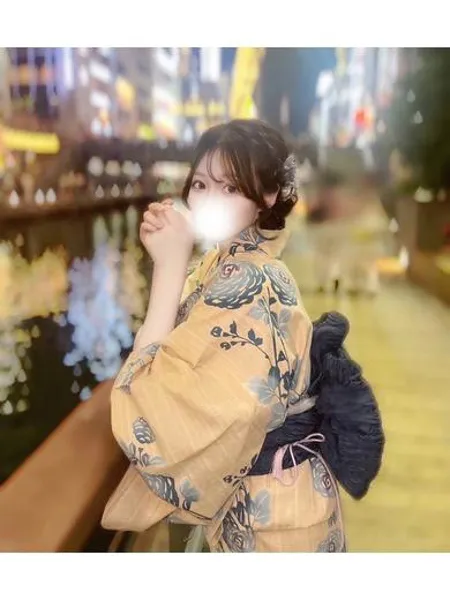 美作めいあの写真2枚目