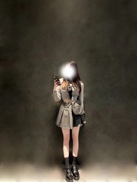 栗原もものの写真4枚目