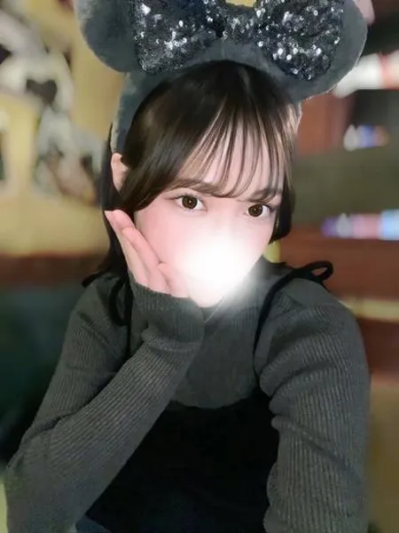 瑠奈まりかの写真2枚目