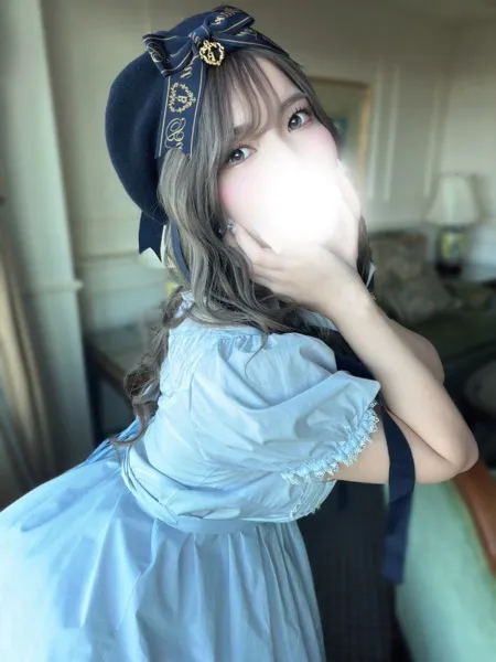 花里あやめの写真2枚目