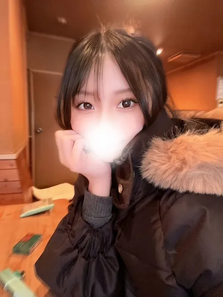 向坂こはくの写真3枚目