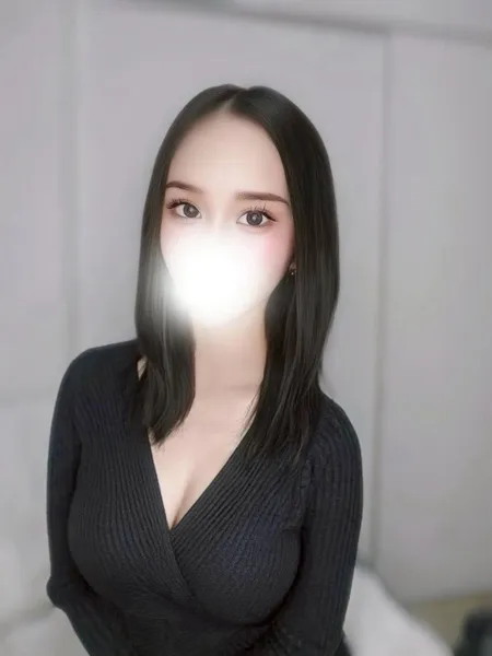 三雲さりなの写真3枚目