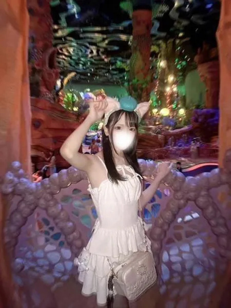 愛沢なのの写真4枚目