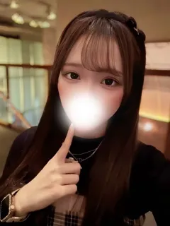 七草みおの紹介写真