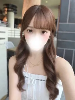 七草みおの紹介写真