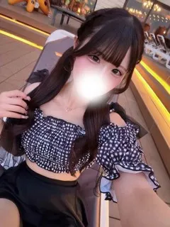 桃瀬なのはの紹介写真