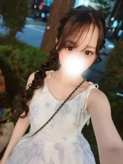 初美しゅりの紹介写真