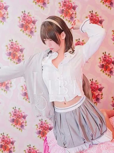 黒宮るぅかの写真3枚目
