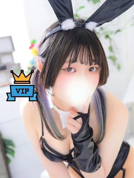 リリアの写真1枚目