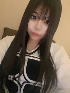くみ/ガチカワイイのサムネイル