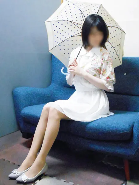 高峰絵美里の写真2枚目