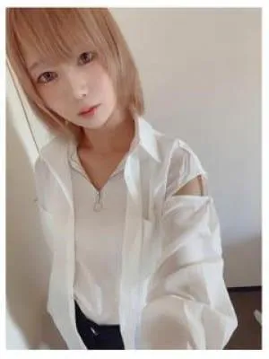 涼宮ナナの写真4枚目