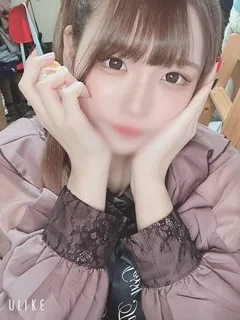 えこ/20歳 - (黒い金魚)