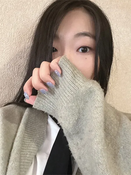 草木はつめの写真1枚目
