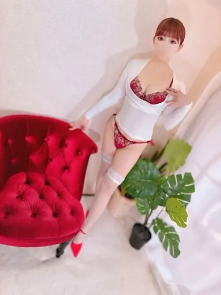 都築りのの写真2枚目