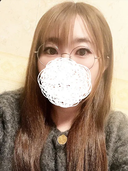 小川さやの写真1枚目