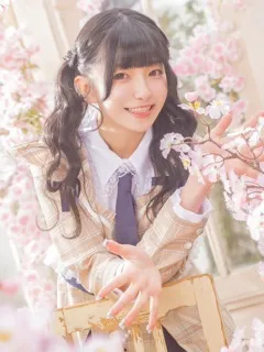 E+アイドルスクール/あんず(20歳)【２０２５年 本指名ランキング】　【年間総合１位...