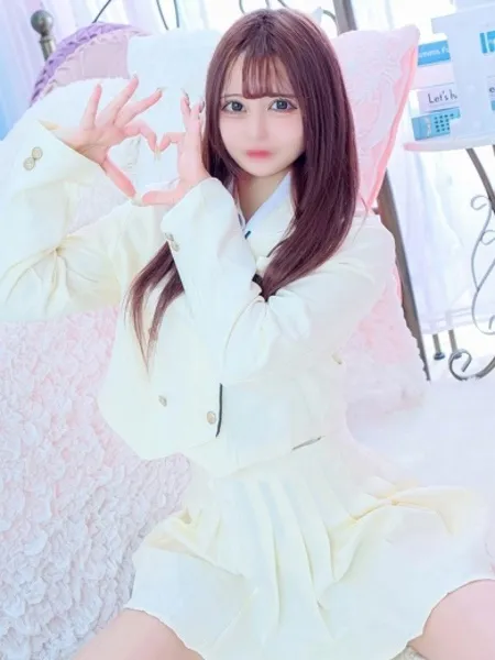 なぎさの写真1枚目