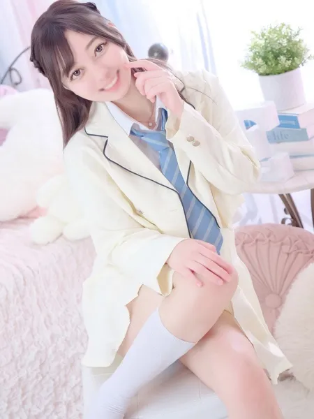 エレンの写真2枚目