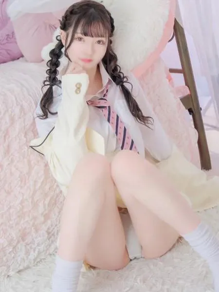 もなの写真5枚目