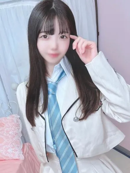 まゆゆの写真3枚目