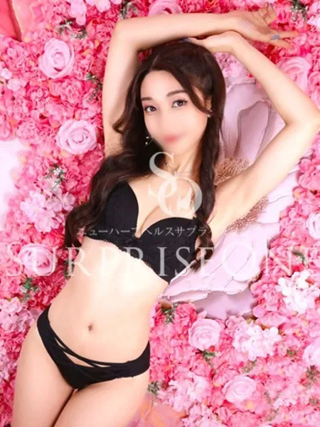 梅原みきの写真1枚目