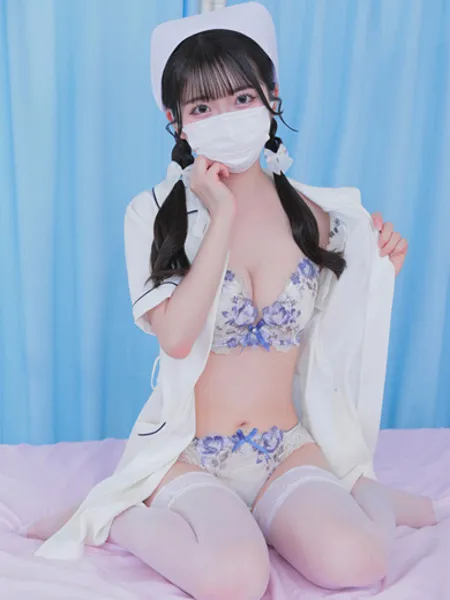 南ひなの写真3枚目