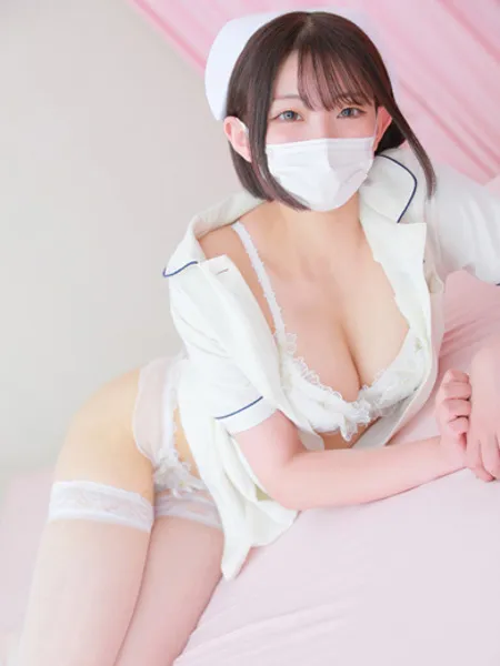 高城ななおの写真3枚目