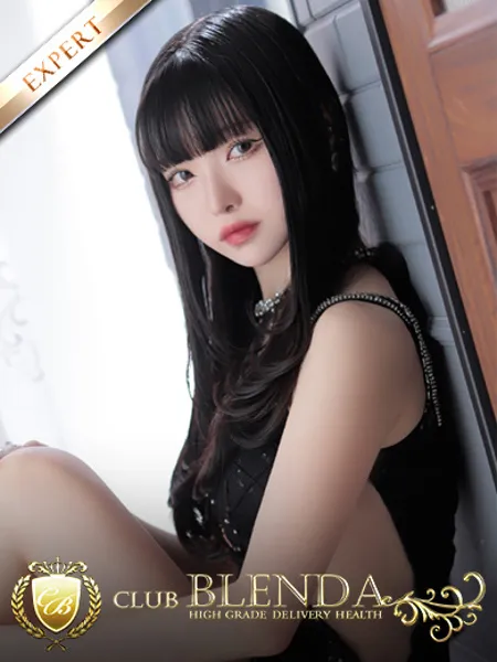 黒咲さやの写真1枚目